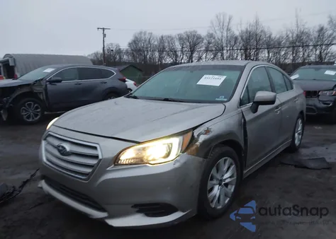 2015 Subaru Legacy 2.5I Premium z USA, uszkodzony, nr VIN 4S3BNAC63F3067568